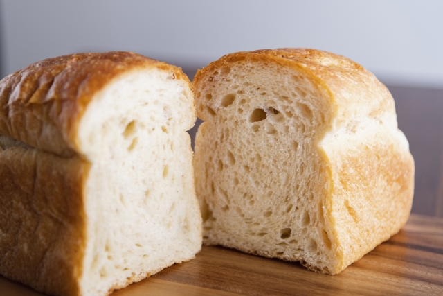 離乳食中期でパン粥の出来上がり量はどれくらい そのままはいつから かえるのうた