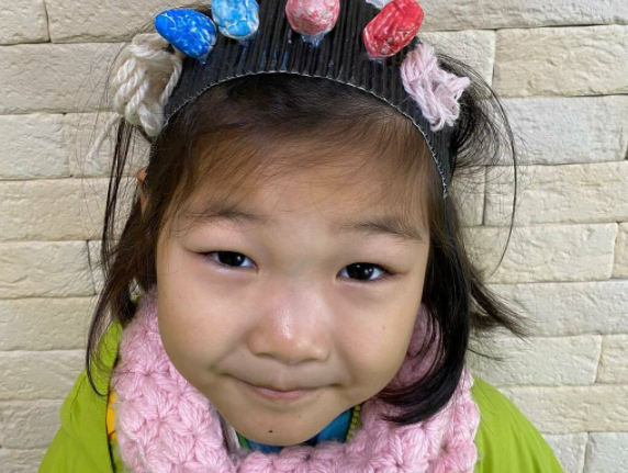 せんももあいしーはなぜ人気なの 登録者数の推移と年収はいくら かえるのうた